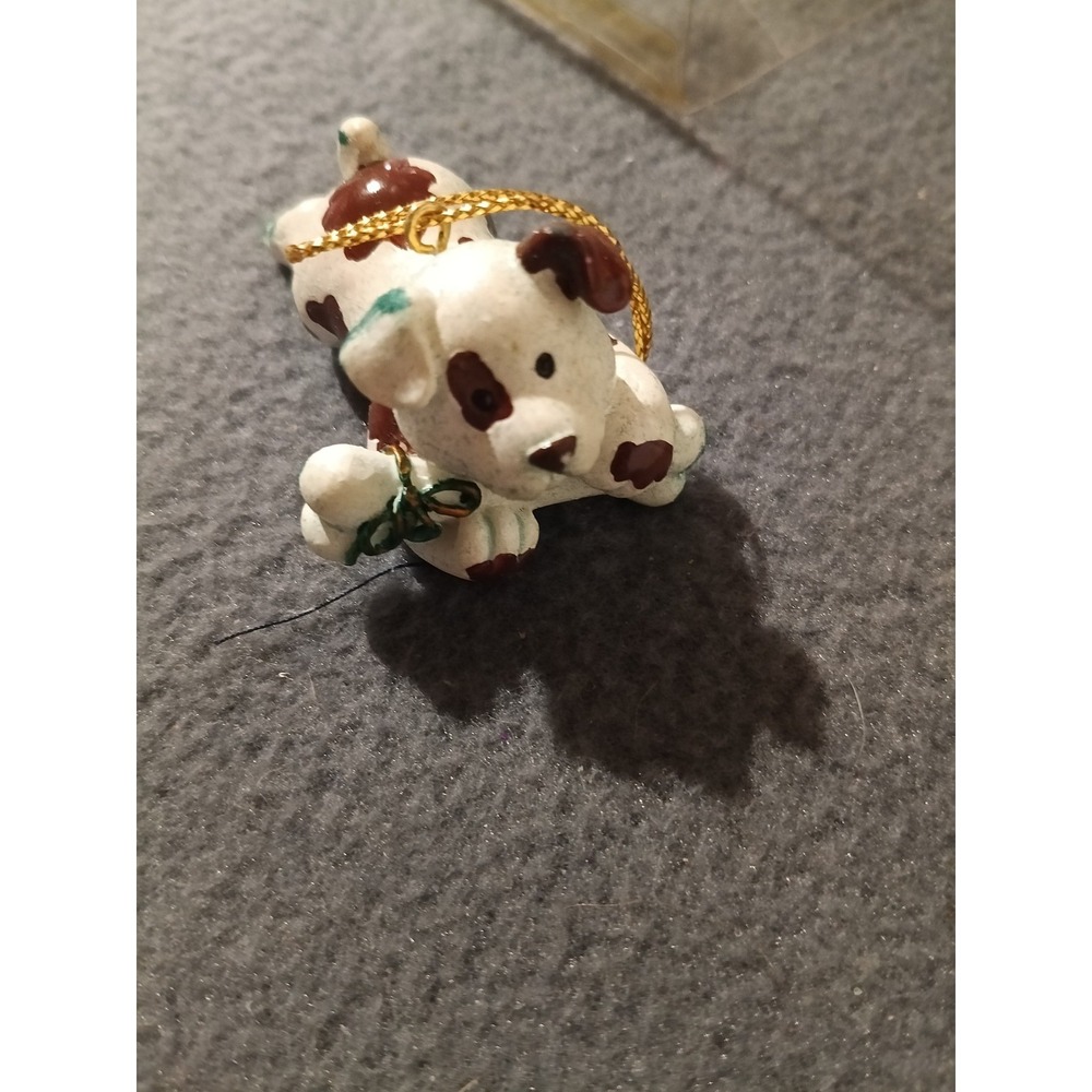 Russ Wags to Whiskers Handpainted Puppy Dog Ornament Figurine in Box